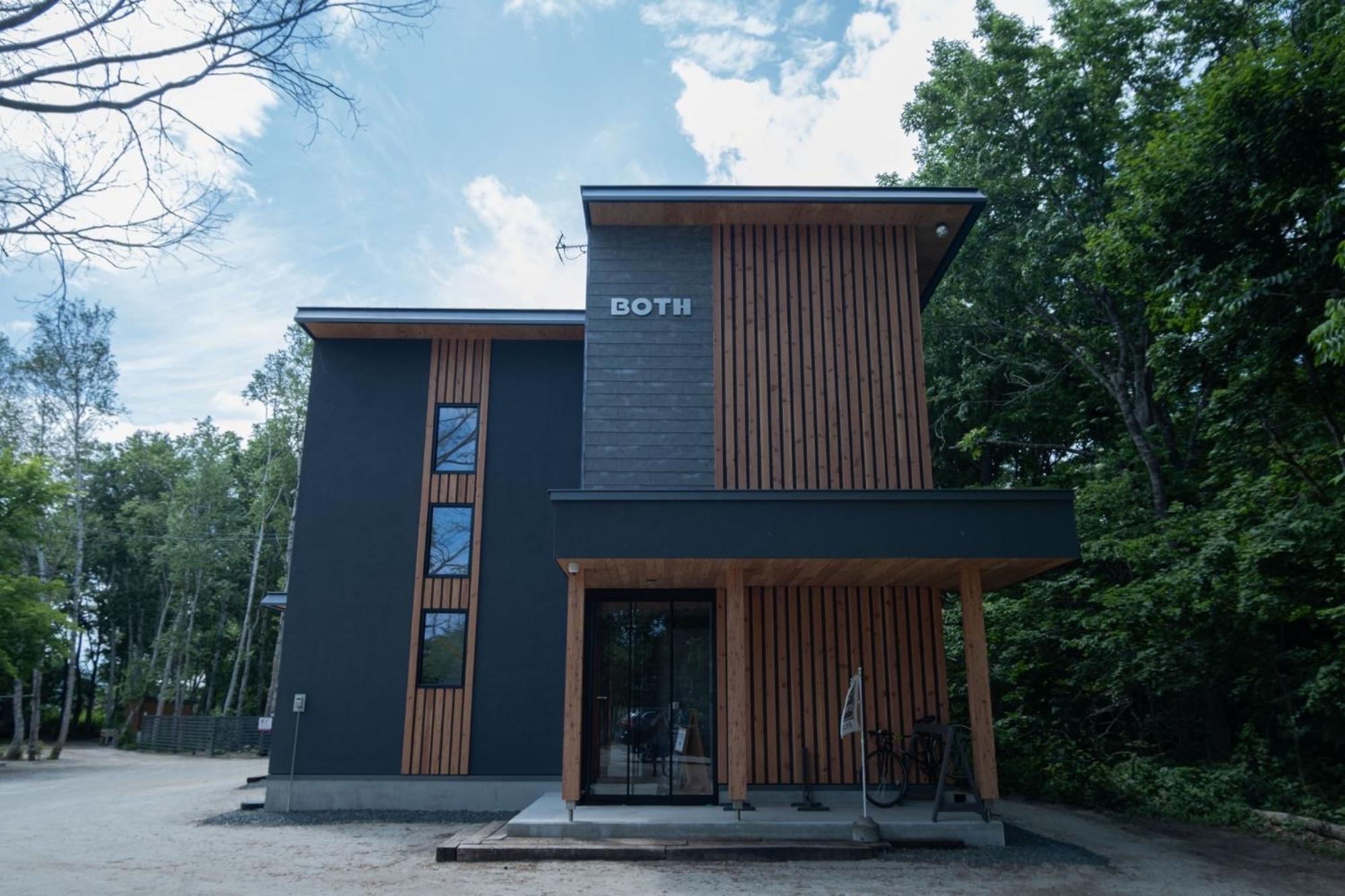 Hotel Both Shari Buitenkant foto